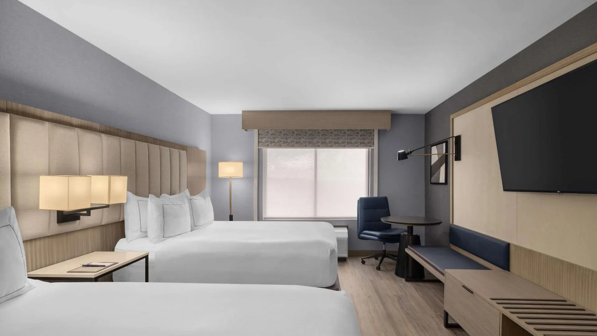 Doubletree By Hilton Las Vegas Airport Hotel