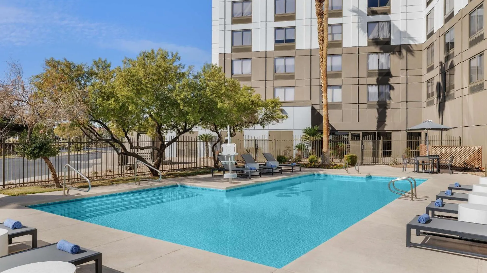Hotel Doubletree By Hilton Las Vegas Airport