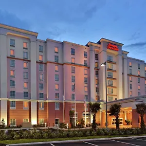 Hotel Hampton & Airport At Gateway Village Orlando