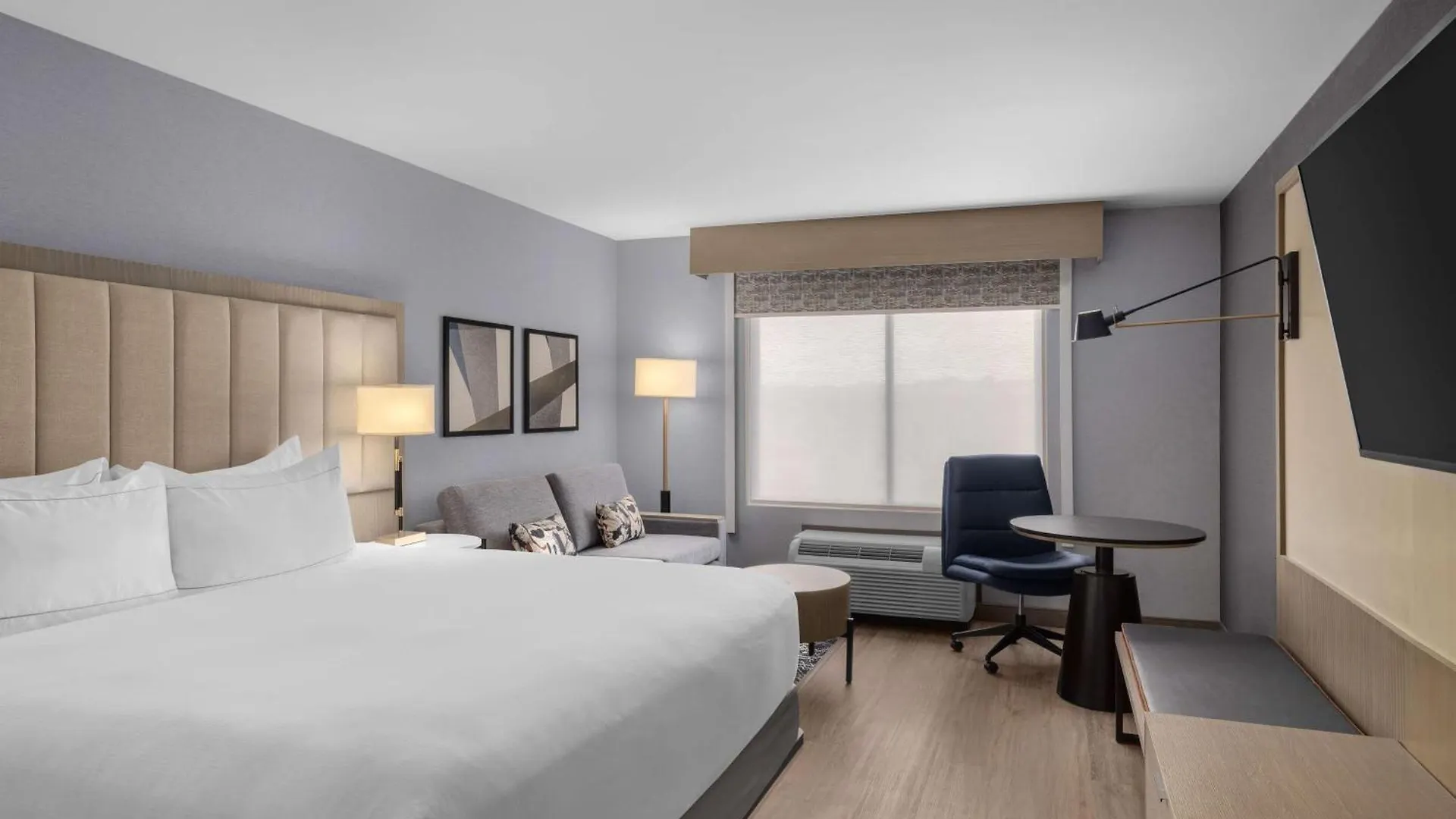 Doubletree By Hilton Las Vegas Airport 3*,